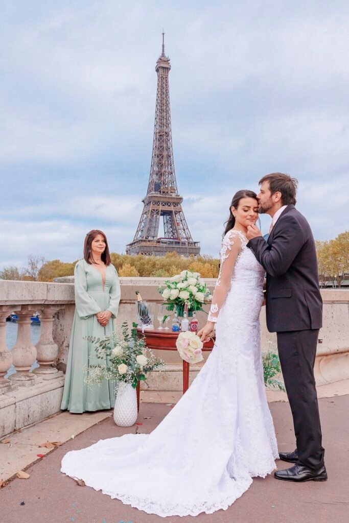 Vow renewal — photoshoot in Paris